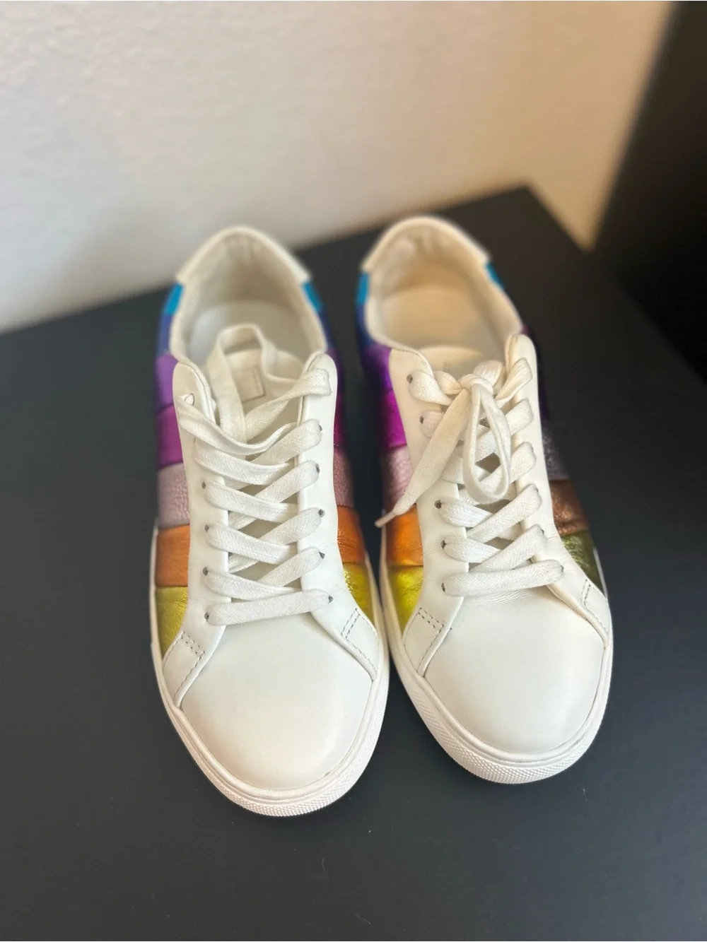 Kurt Geiger London Women’s Lane Stripe Sneakers Size 6